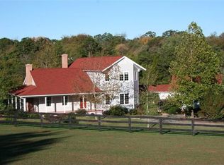 9358 Warren Hill Ln, Scottsville, VA 24590