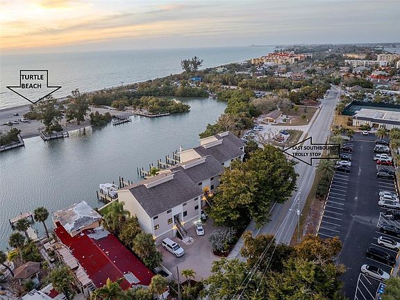 5th image of 9000 Midnight Pass Rd APT 5