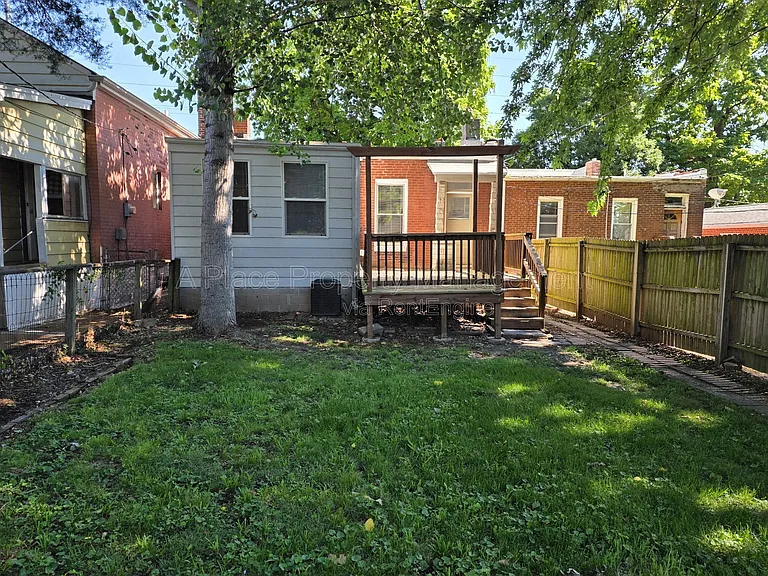 6204 Clayton Ave — Photo 10