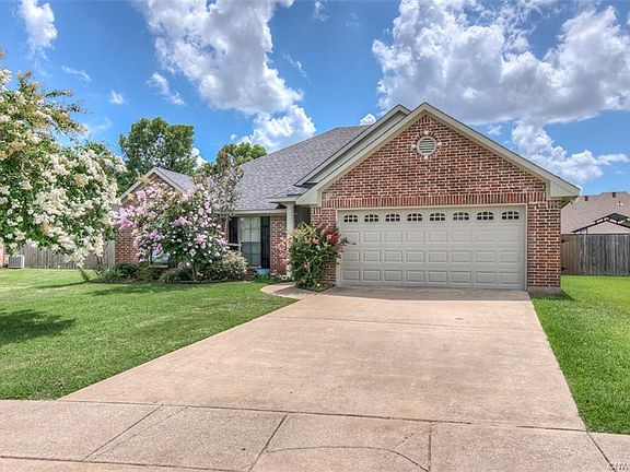 2nd image of 5372 Bluebell Dr
