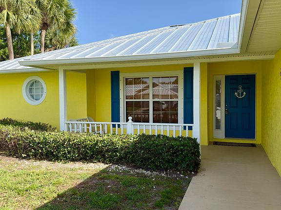3rd image of 110 Redgrave Drive
