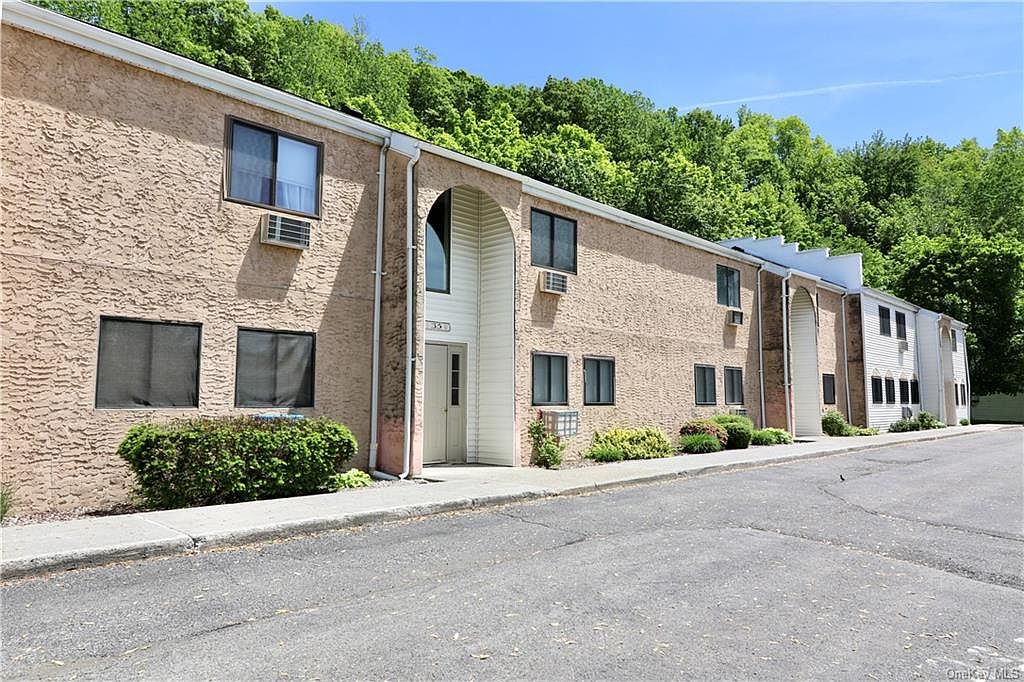 35 Scarborough Lane UNIT D, Wappingers Falls, NY 12590 Zillow