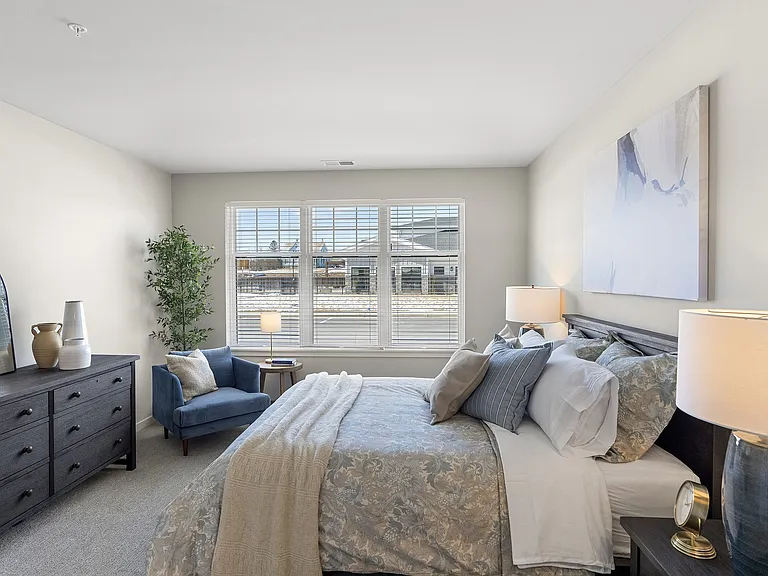 Seasons at Spring Street Bedroom