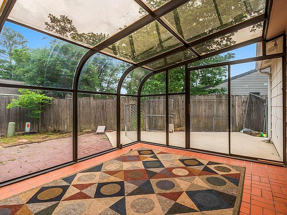 5th image of 6 Raven Ridge Ln