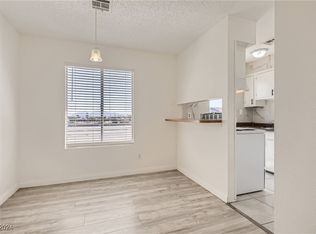 716 Pensacola Ln, Las Vegas, NV 89106