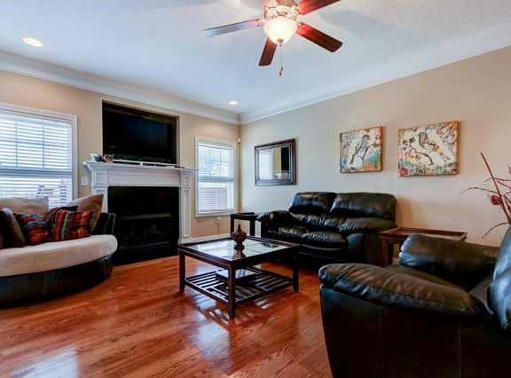 5th image of 8350 Bluestone Ln