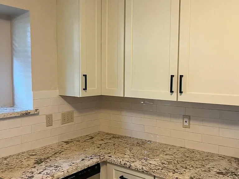 2406 Broken Elm Dr — Photo 7