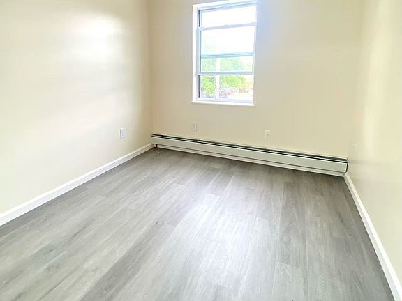 3rd image of 6805 174th St #2