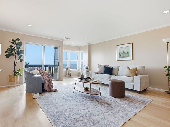 3rd image of 1 Seal Harbor Rd APT 210