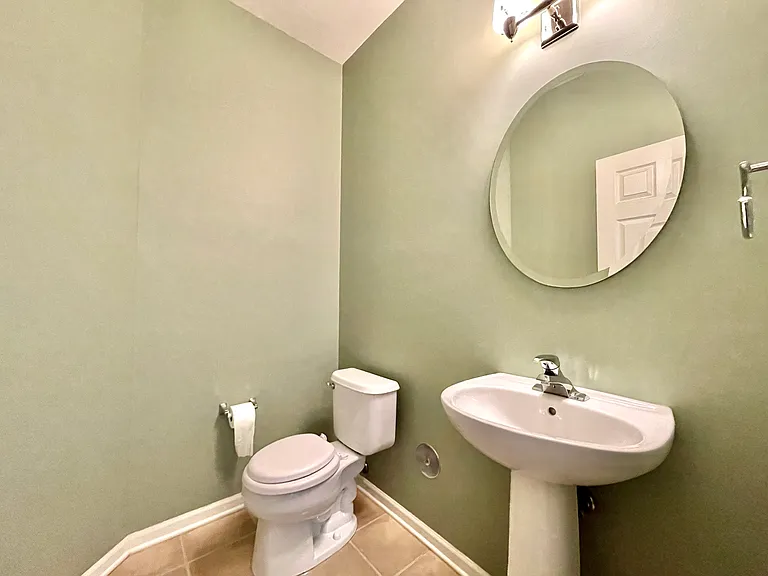 2867 Falling Waters Dr — Photo 8