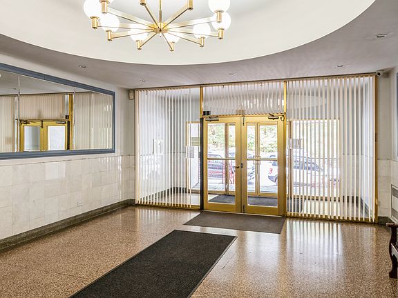 3rd image of 6601 Broadway APT 3-C