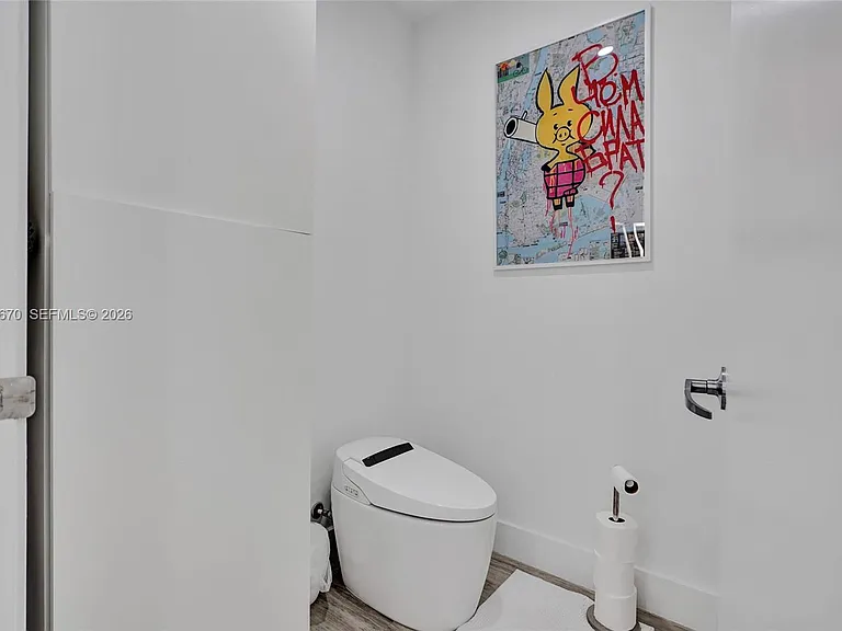 1100 Biscayne Blvd #3708 — Photo 13