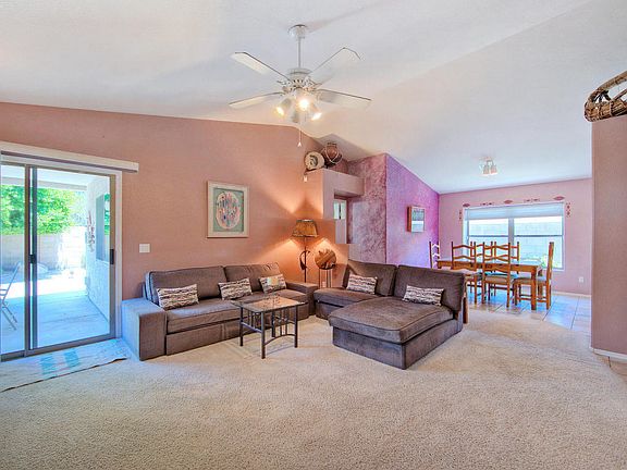 3rd image of 2228 E Paraiso Dr