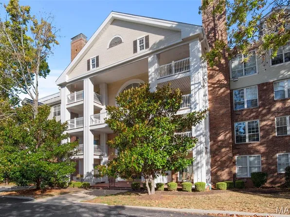 970 N Spoede Rd APT 24, Saint Louis, MO 63146