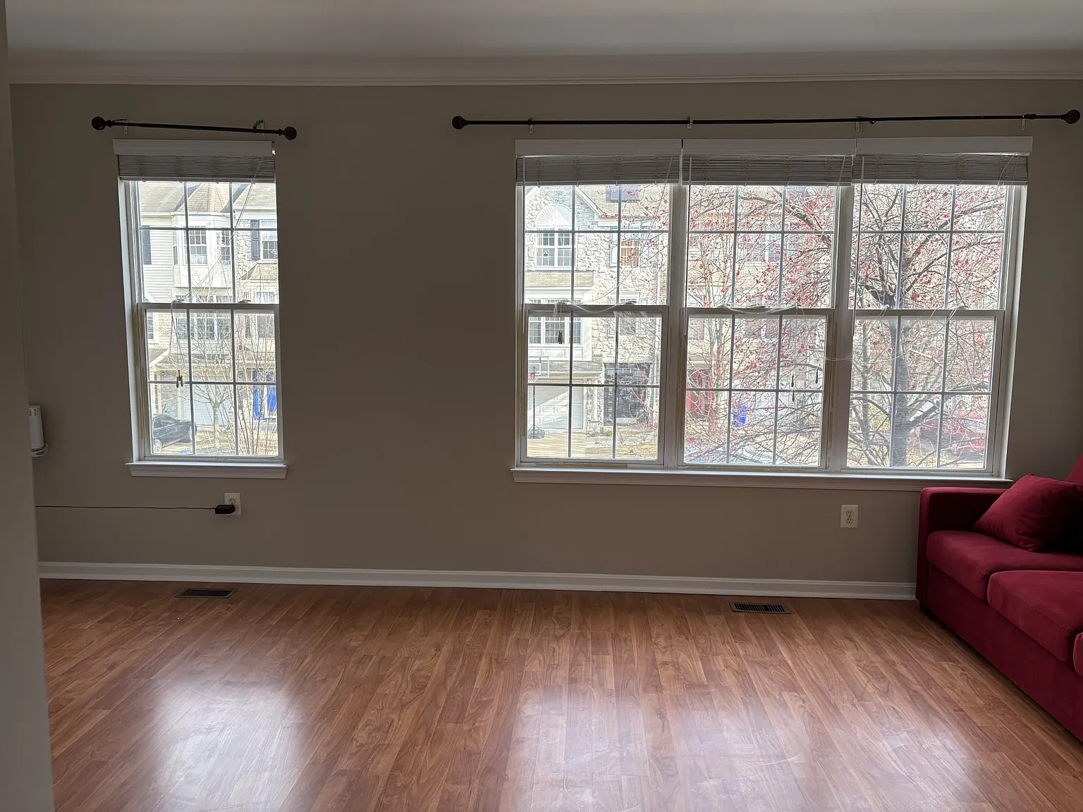 4 bed, 2.5 bath, 1960 sqft, $2,750 — Photo 4