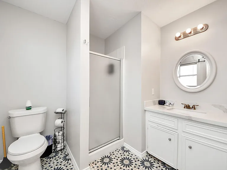 15715 Creekhaven Dr — Photo 21
