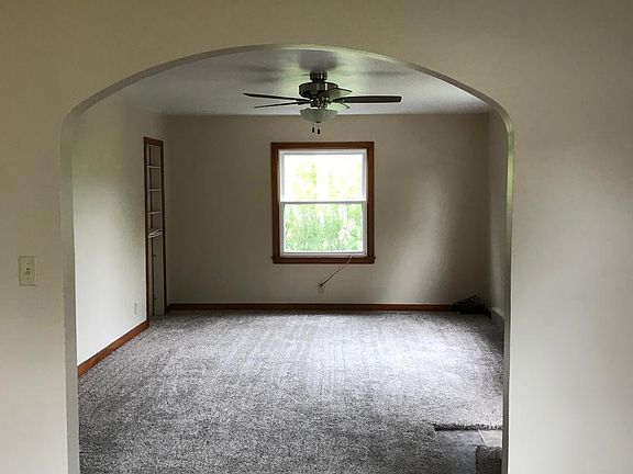 All new carpet and paint