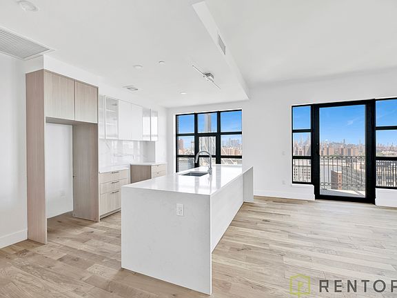 4th image of 69 Adams St #12N