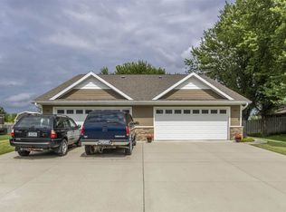 582 7th St, Dike, IA 50624