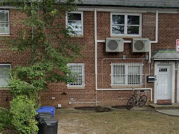 13743 70th Rd, Flushing, NY 11367