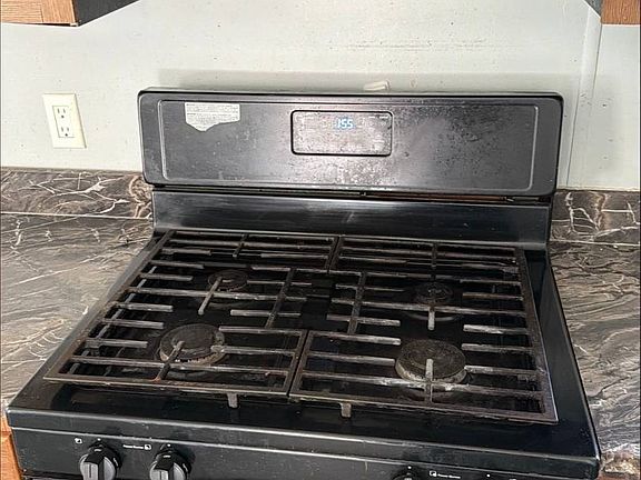3rd image of 2417 Kirby Ct