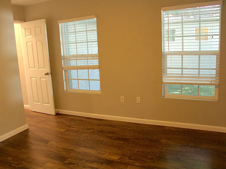 4939 Art St — Photo 13