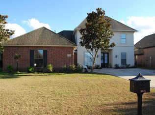 11436 Pleasant Knoll Dr, Denham Springs, LA 70726