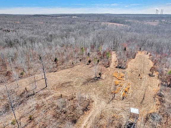 3rd image of 262 Deer Haven Rd