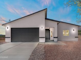 1441 Alisa Ct, Rio Rico, AZ 85648