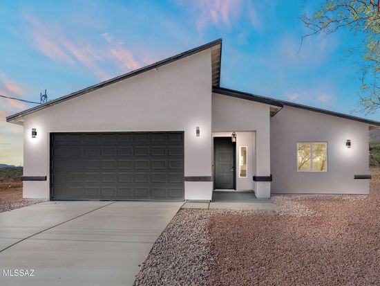 1441 Alisa Ct, Rio Rico, AZ 85648