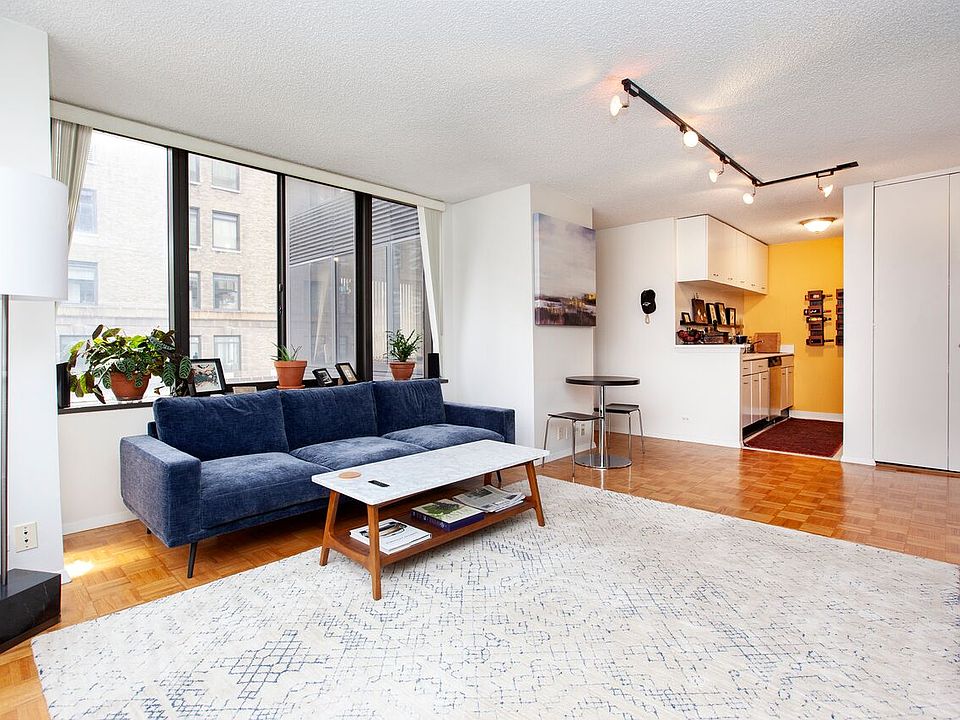 1st image of 445 5th Ave #21HU