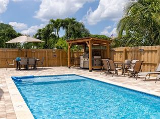 9667 Sandalfoot Blvd, Boca Raton, FL 33428