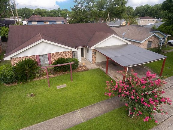 3rd image of 2413 Cartier Dr