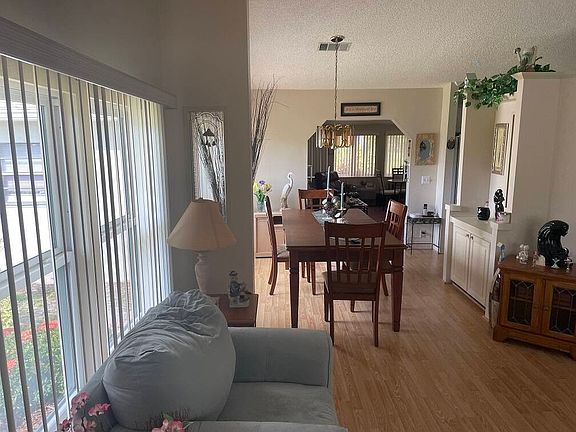3rd image of 1408 Avenida Sierra