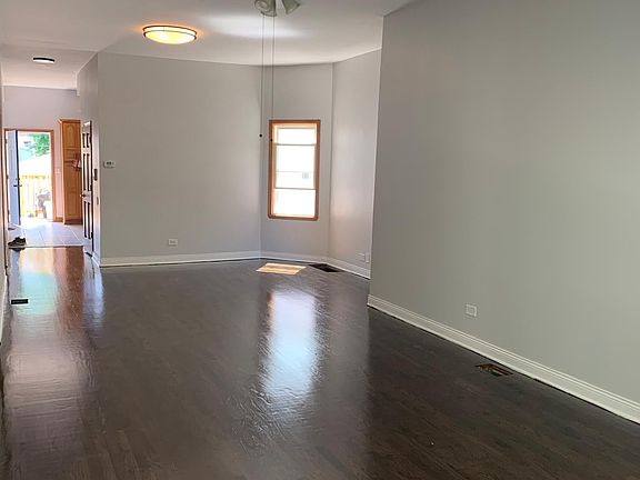 4th image of 3117 N Spaulding Ave #1