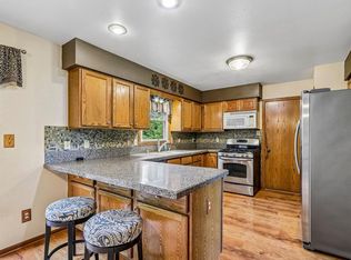 28604 Burma LANE, Waterford, WI 53185