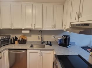 273 College View Dr, Rohnert Park, CA 94928