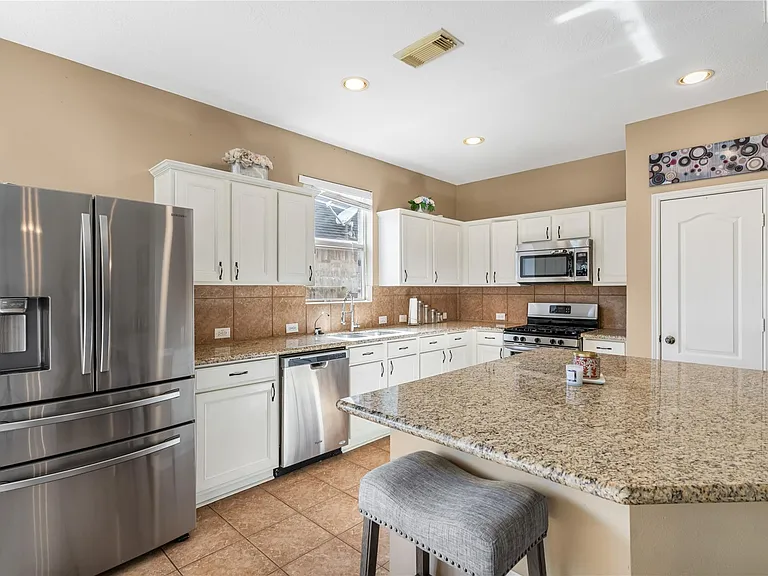 11010 S Auden Cir — Photo 4
