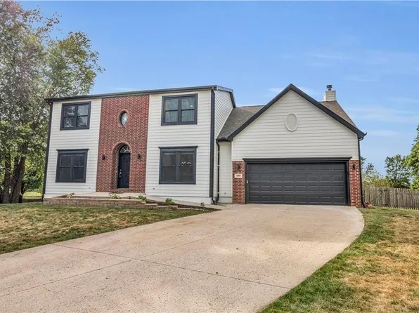 1980 Pecan Valley Ct, Lawrence, KS 66047