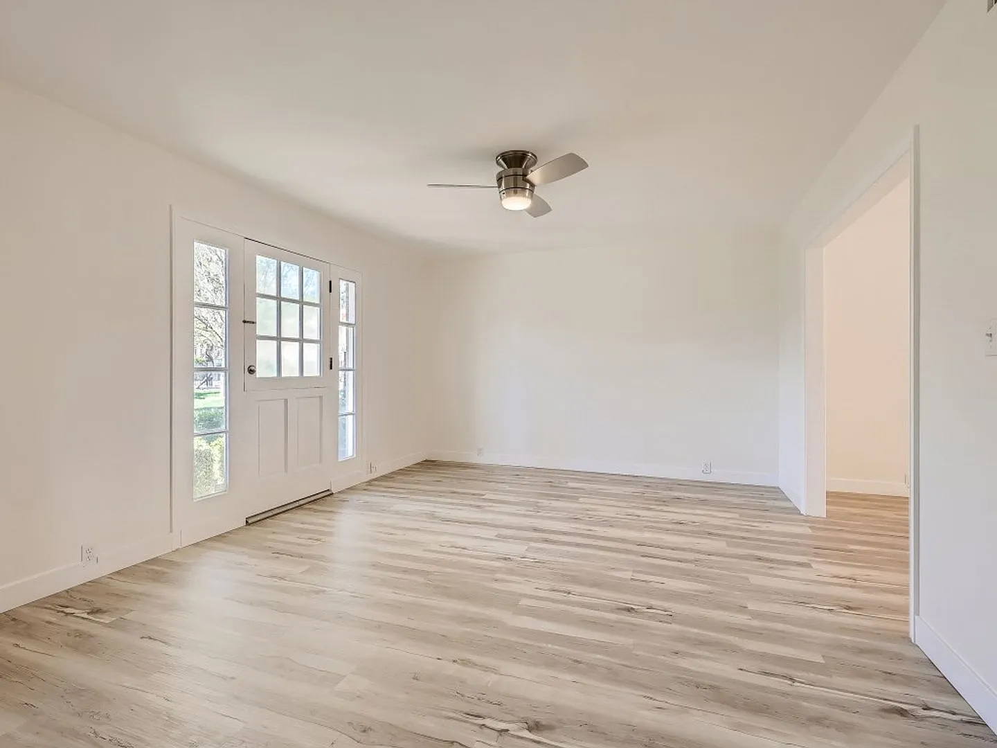 Beautiful Las Vegas Country Club townhome — Photo 3