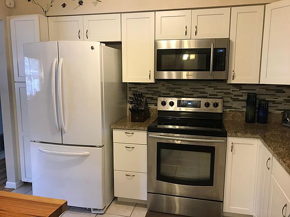 3rd image of 12721 Sebring Blvd