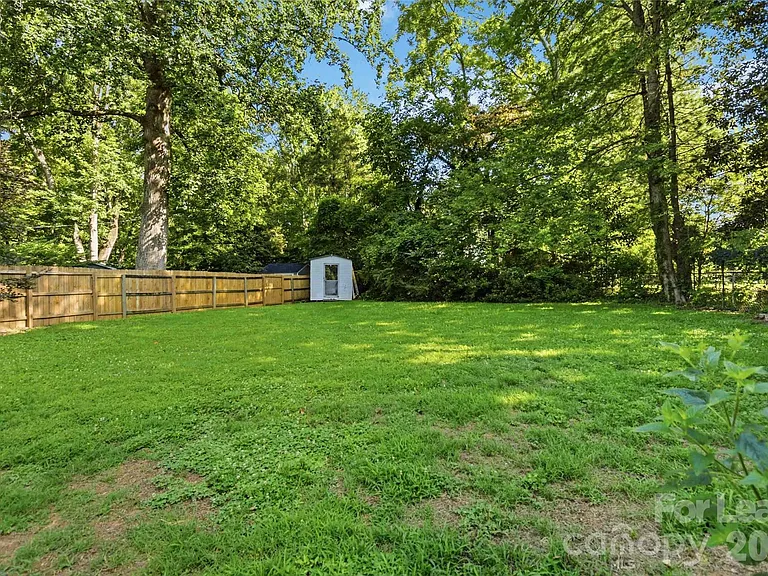 4231 Firethorne Rd — Photo 30