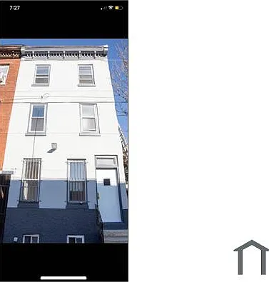 34 E Silver St #2