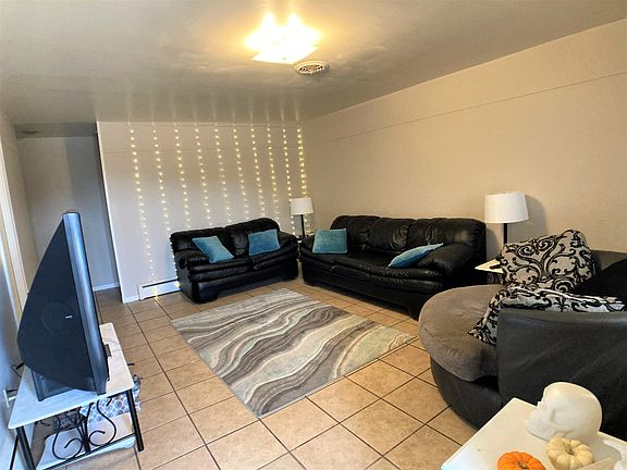 5th image of 527 W Murray St #504082