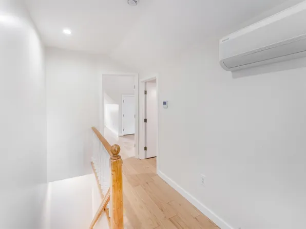 171 Summit Avenue image 22 of 35