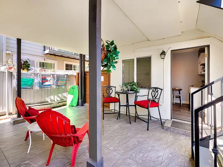 1320 W Balboa Blvd #C — Photo 8