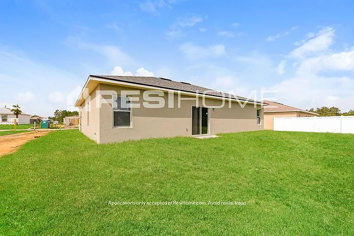 318 Daffodil Ln — Photo 13