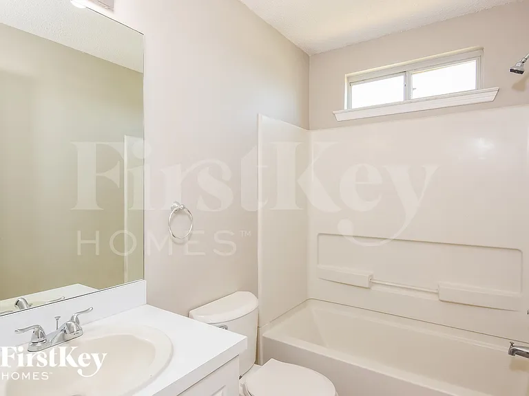 212 Station Way — Photo 13