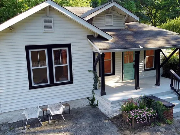 1608 Carroll Dr NW, Atlanta, GA 30318