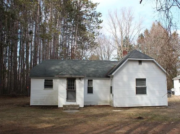 3853 N Castor Rd, Coleman, MI 48618